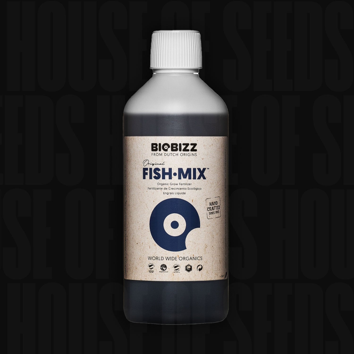 BioBizz Fish Mix Flasche mit weißem Deckel und beigem Etikett mit Logo und Text vor dunklem Hintergrund